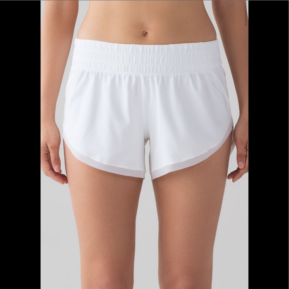 Lululemon Anew Short (4" )
White